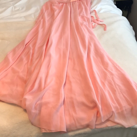 Gown dress - Picture 5 of 5